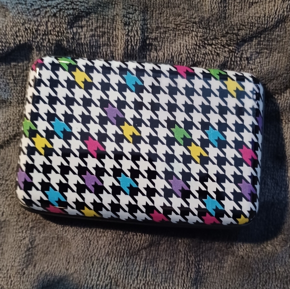 RFID protection credit card holder. 4 1/4×3 multi color. NWOT. - Picture 2 of 3
